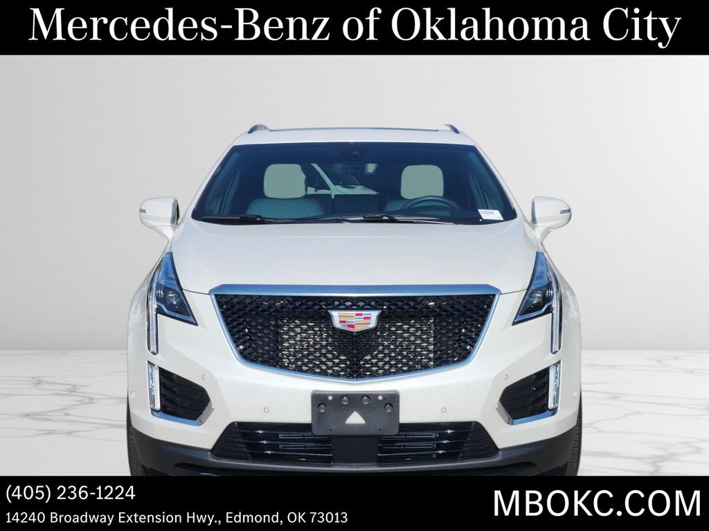 Used 2023 Cadillac XT5 Sportv w/ Technology Package AWD/4WD image 2