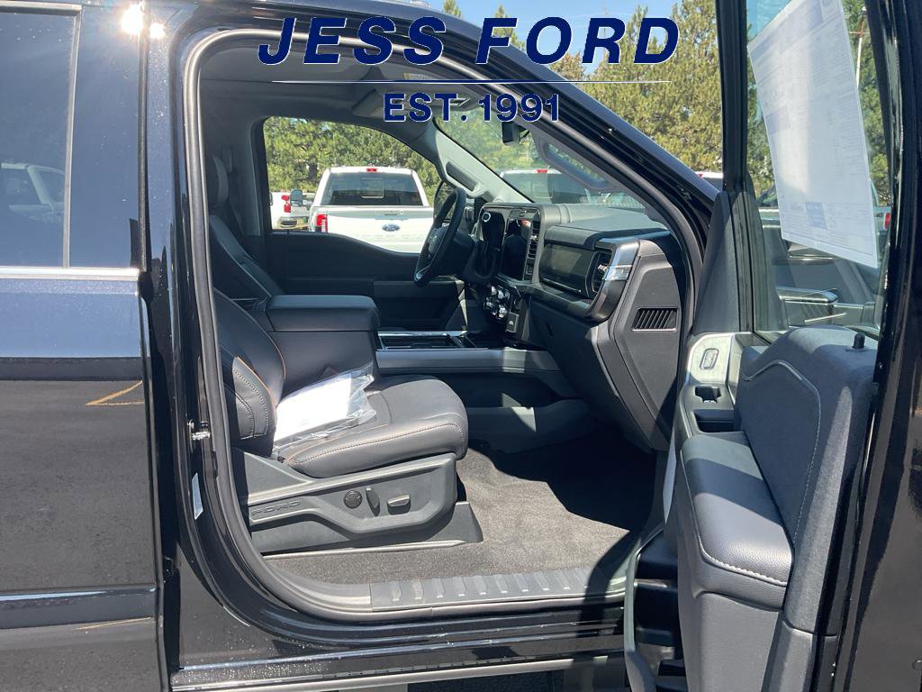 New 2025 Ford F350 Lariat image 14