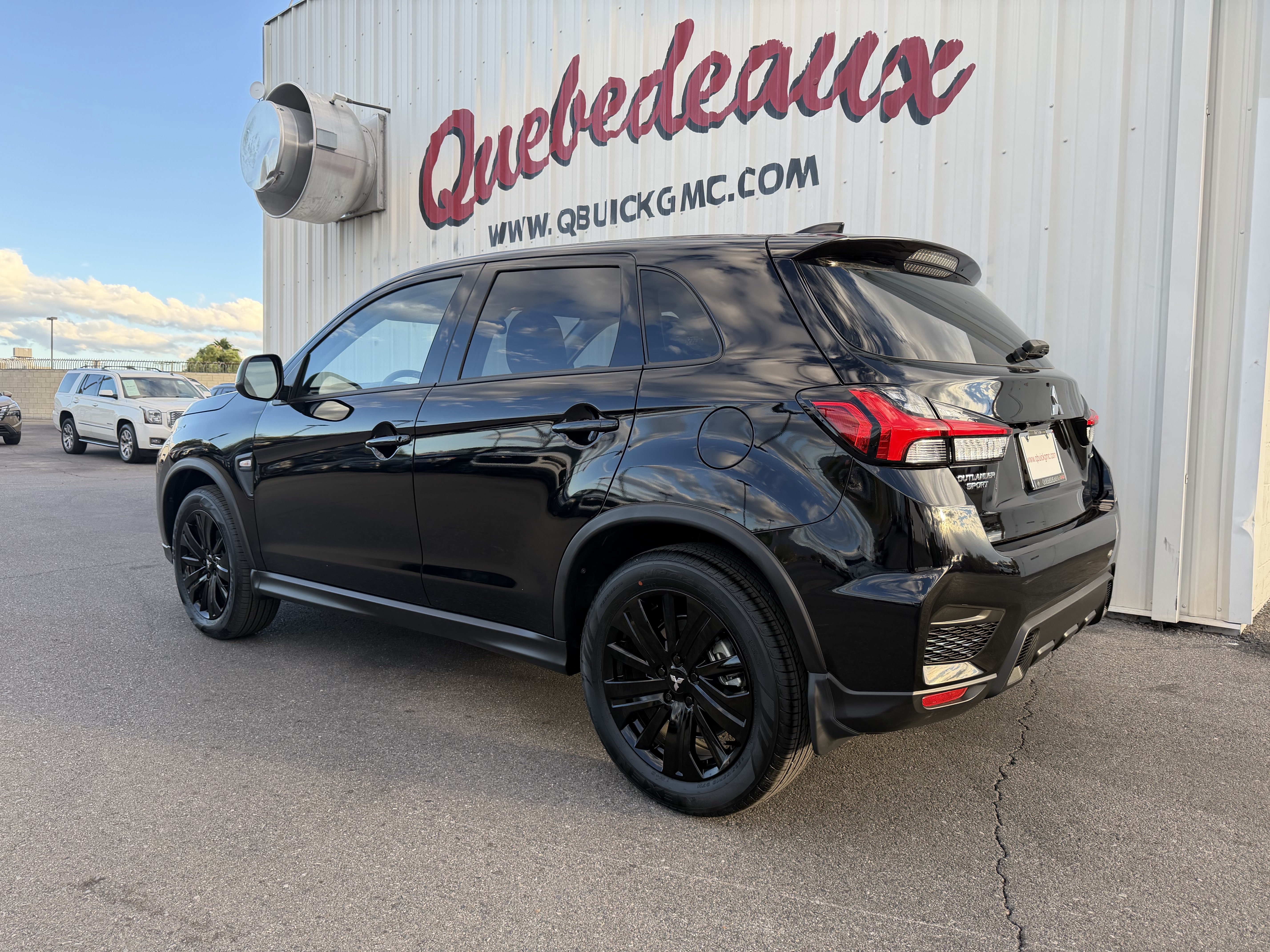 New 2027 Mitsubishi Outlander Sport LE FWD image 5