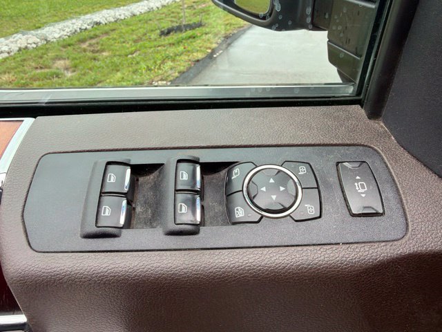 Used 2022 Ford F350 King Ranch w/ Chrome Package AWD/4WD image 27