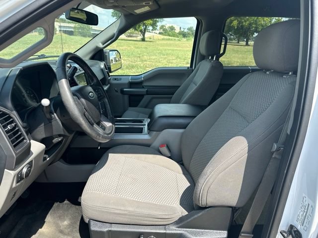 Used 2017 Ford F150 XLT w/ Equipment Group 302A Luxury AWD/4WD image 10