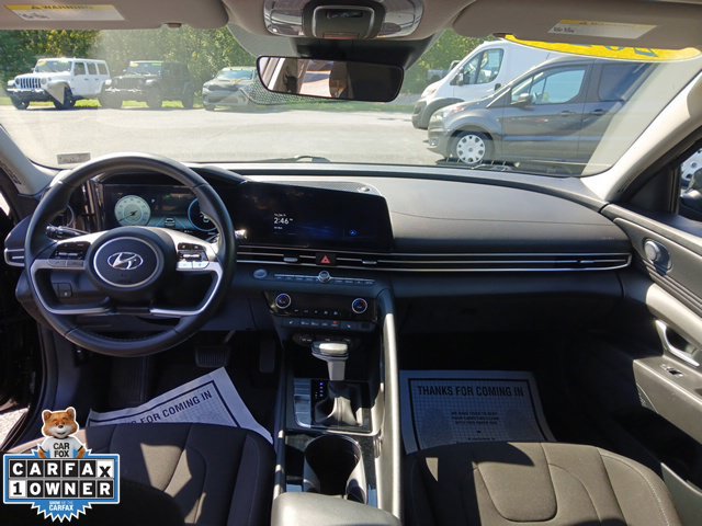 Used 2023 Hyundai Elantra SEL w/ Convenience Package FWD image 15