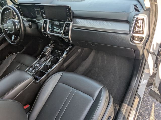 Used 2022 Kia Sorento SX image 25
