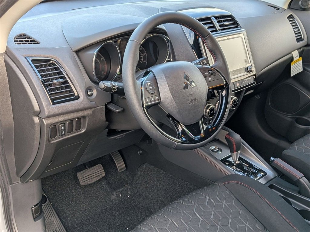 New 2025 Mitsubishi Outlander Sport LE image 10