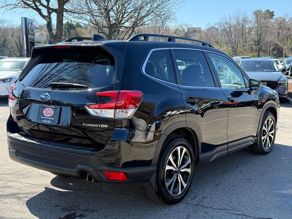 Used 2023 Subaru Forester Limited image 6