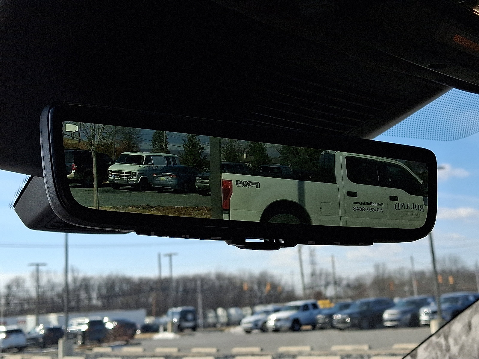 New 2024 Jaguar I-PACE R-Dynamic HSE image 20