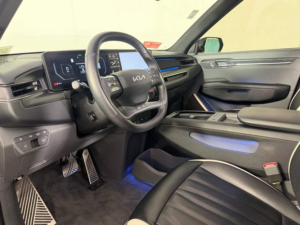 Used 2024 Kia EV9 GT-Line AWD/4WD image 10