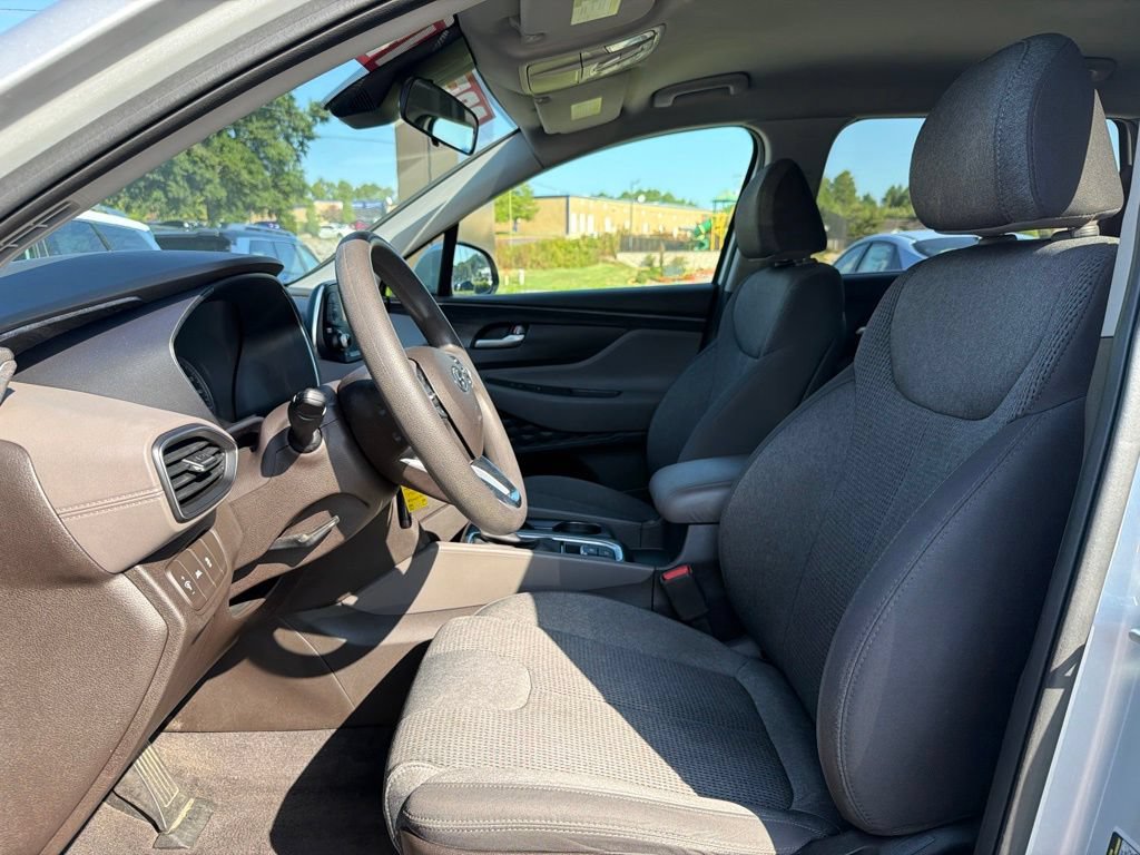 Used 2020 Hyundai Santa Fe SE FWD image 22