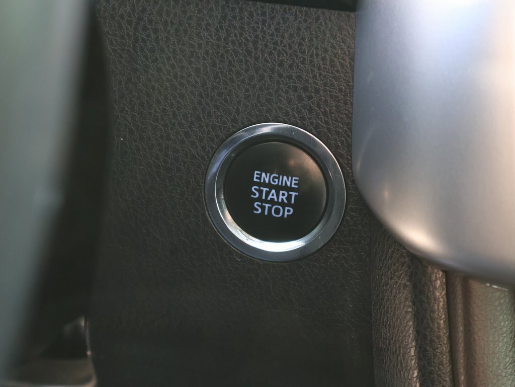 Used 2015 Toyota Highlander XLE image 33