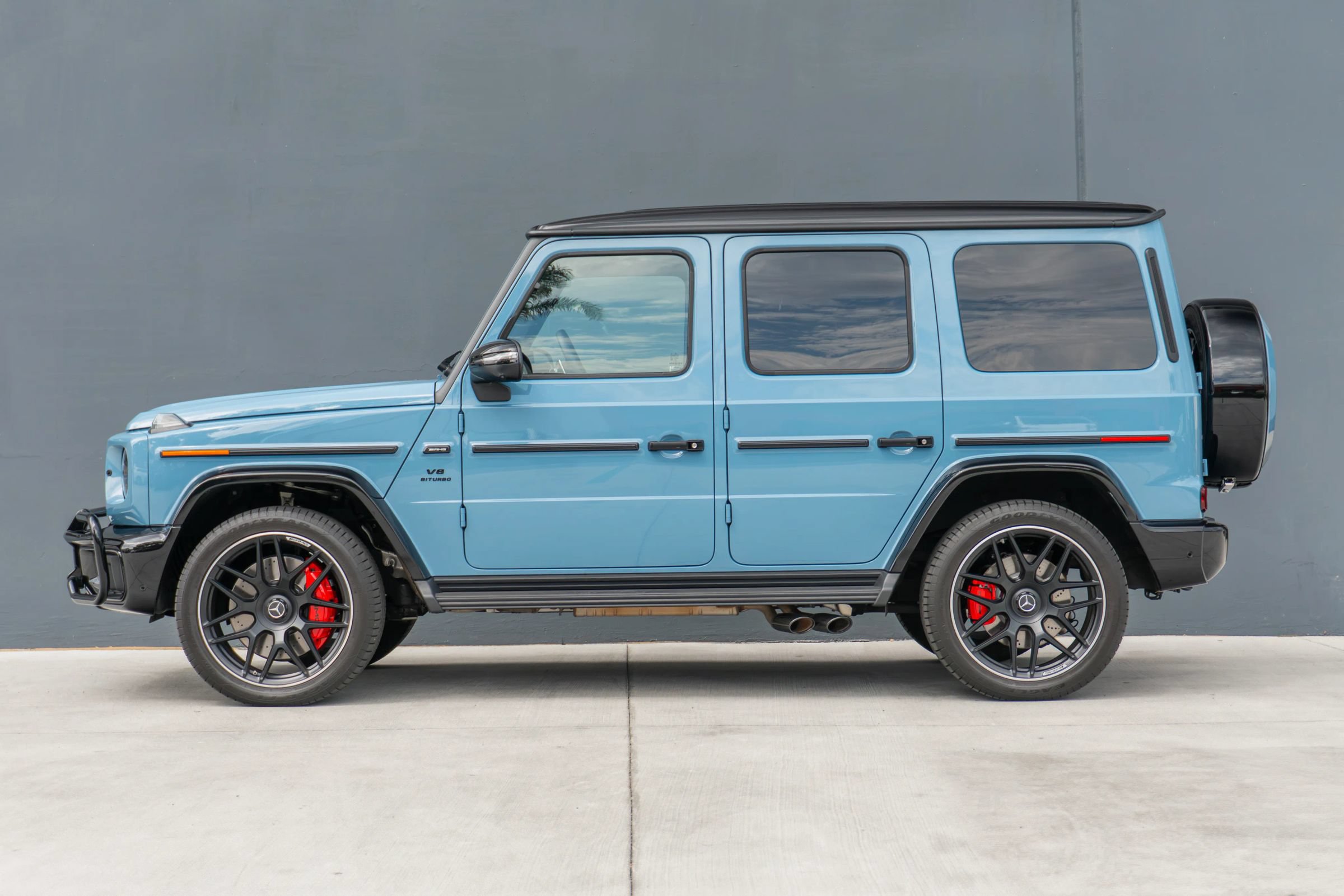 Used 2025 Mercedes-Benz G 63 AMG 4MATIC image 2