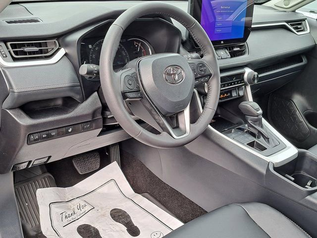 Used 2025 Toyota RAV4 XLE Premium w/ Weather Package image 8