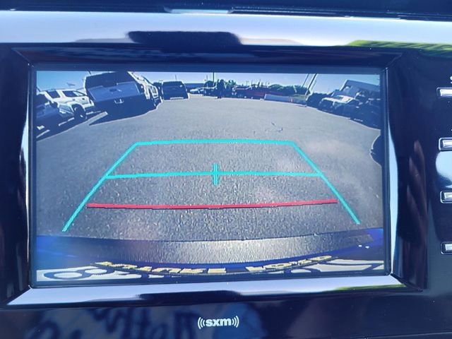 Used 2020 Toyota Camry SE w/ Blackout Package FWD image 15