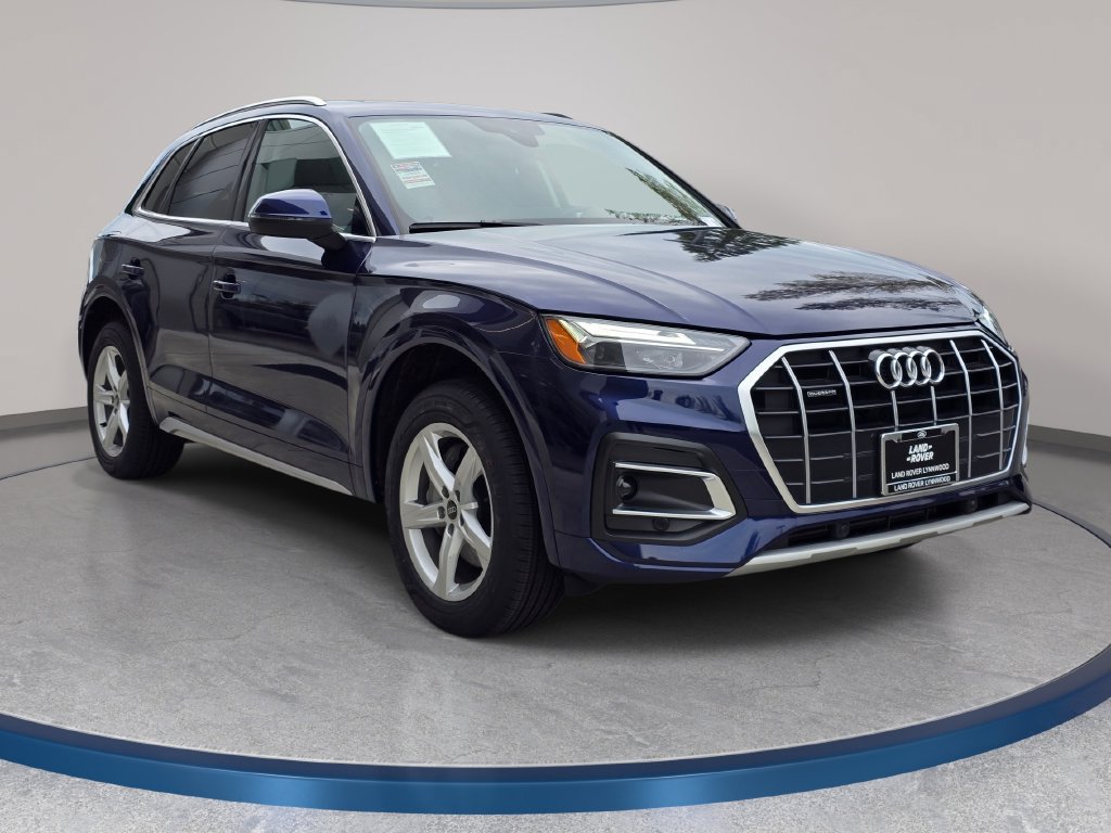 Used 2021 Audi Q5 2.0T Premium w/ Convenience Package AWD/4WD image 4