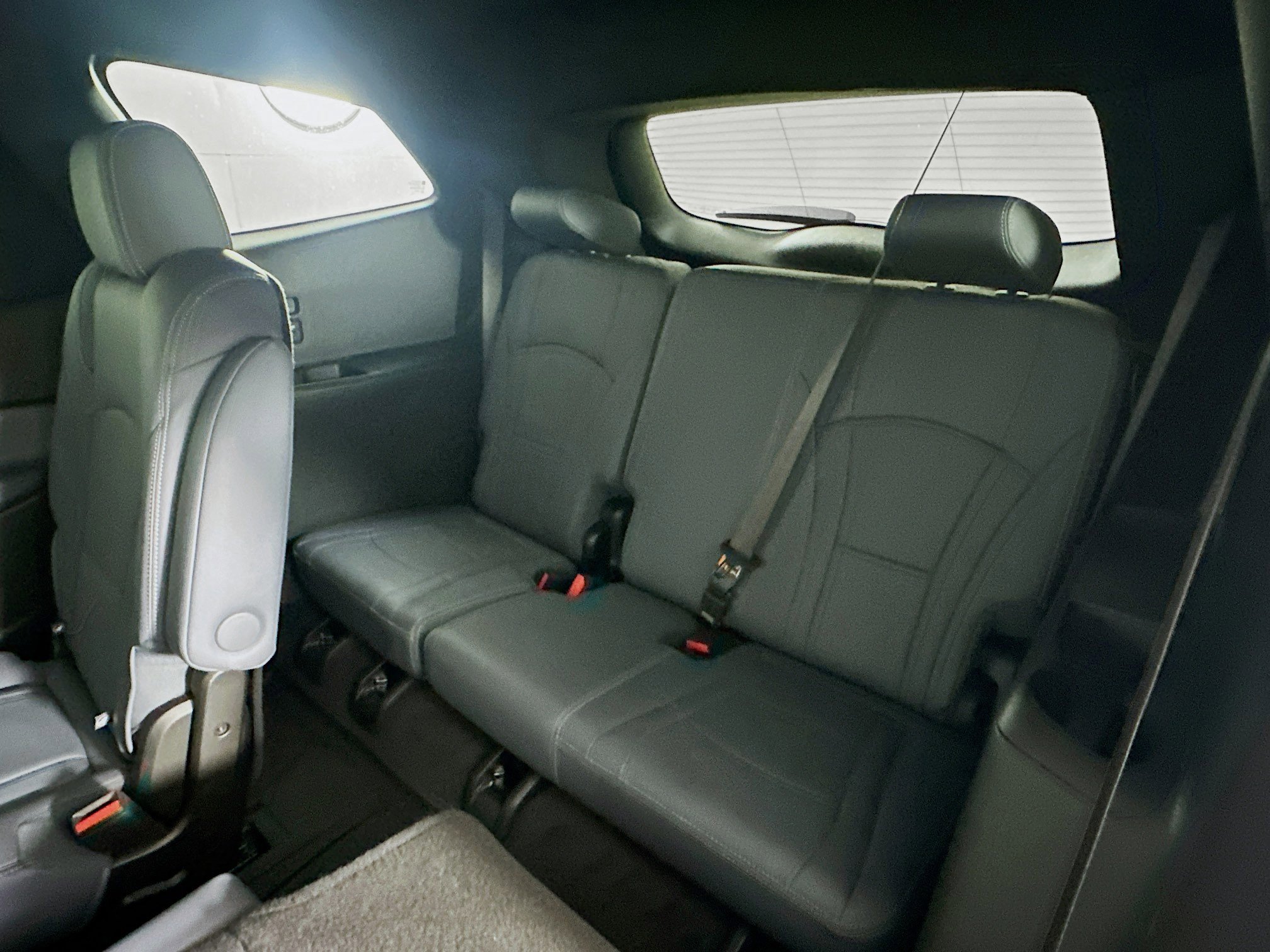 Used 2024 Buick Enclave Essence w/ LPO, Floor Liner Package image 29