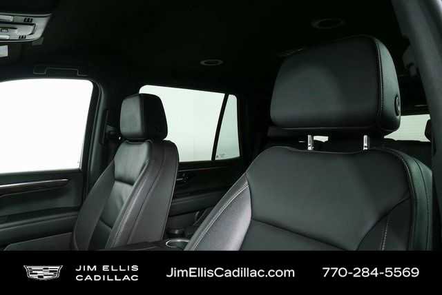 Used 2025 Chevrolet Tahoe LT image 5