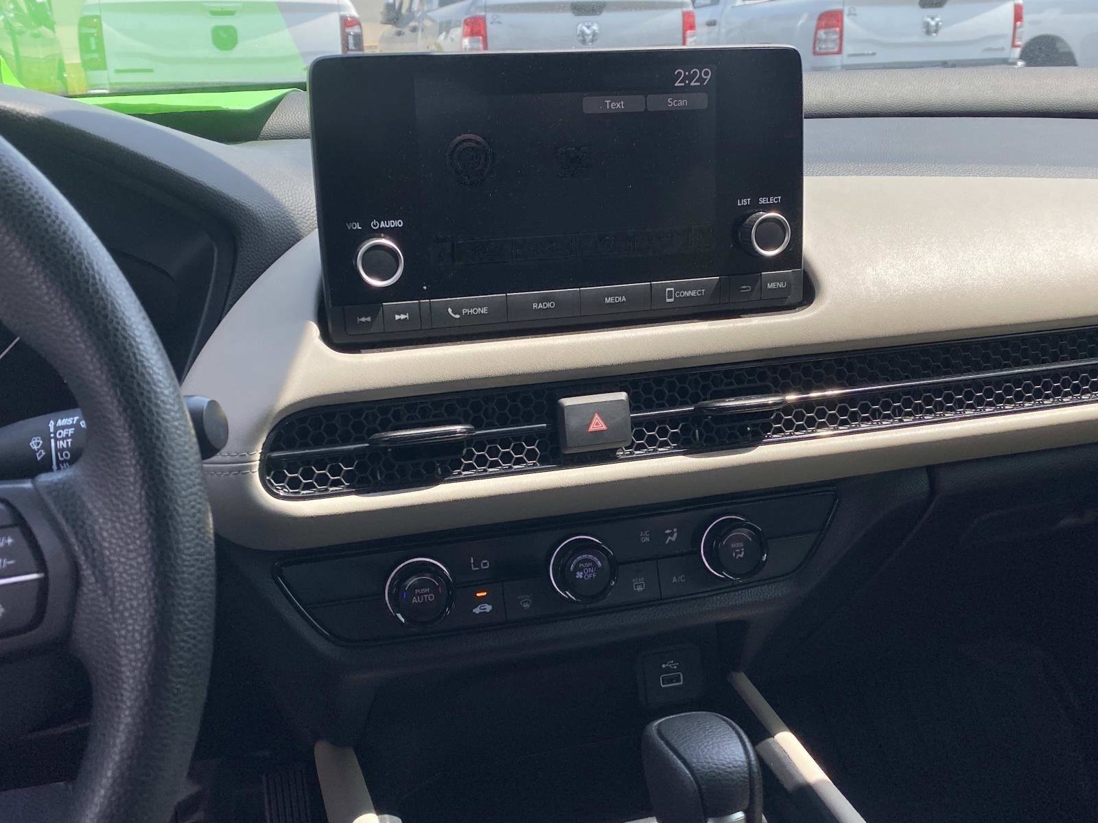 Used 2024 Honda HR-V LX image 26