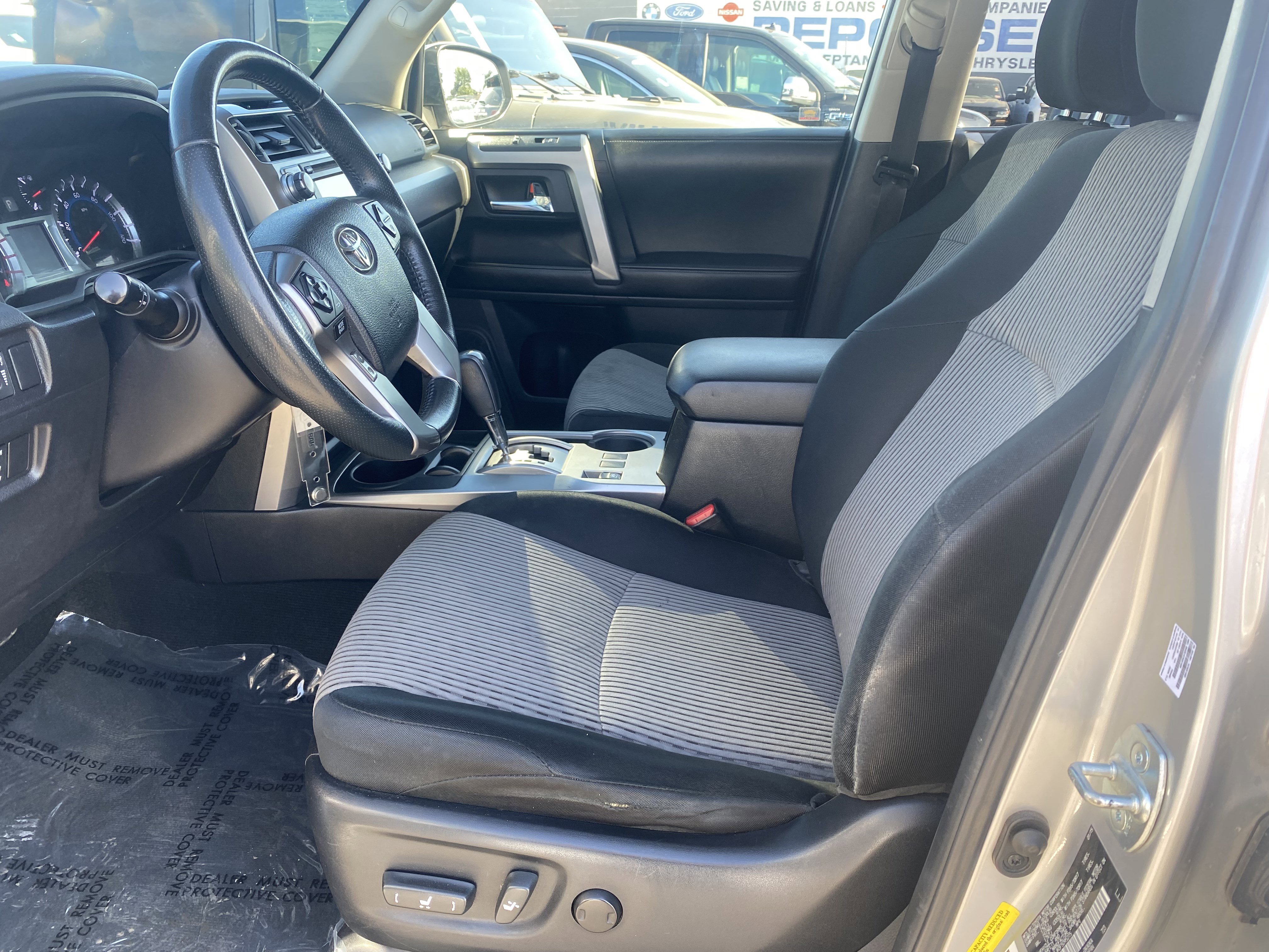 Used 2015 Toyota 4Runner SR5 image 11