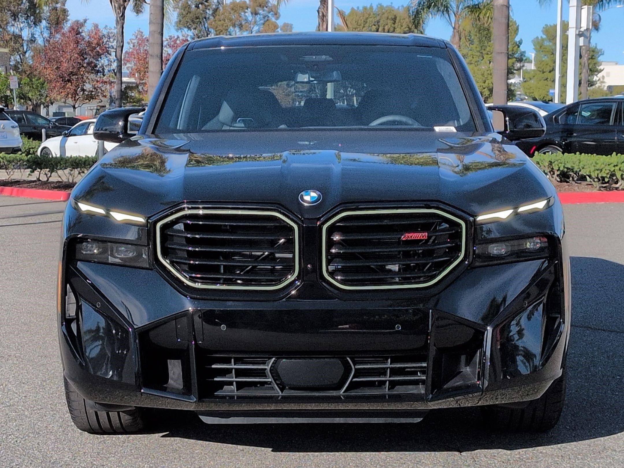 New 2026 BMW XM Label Red image 3