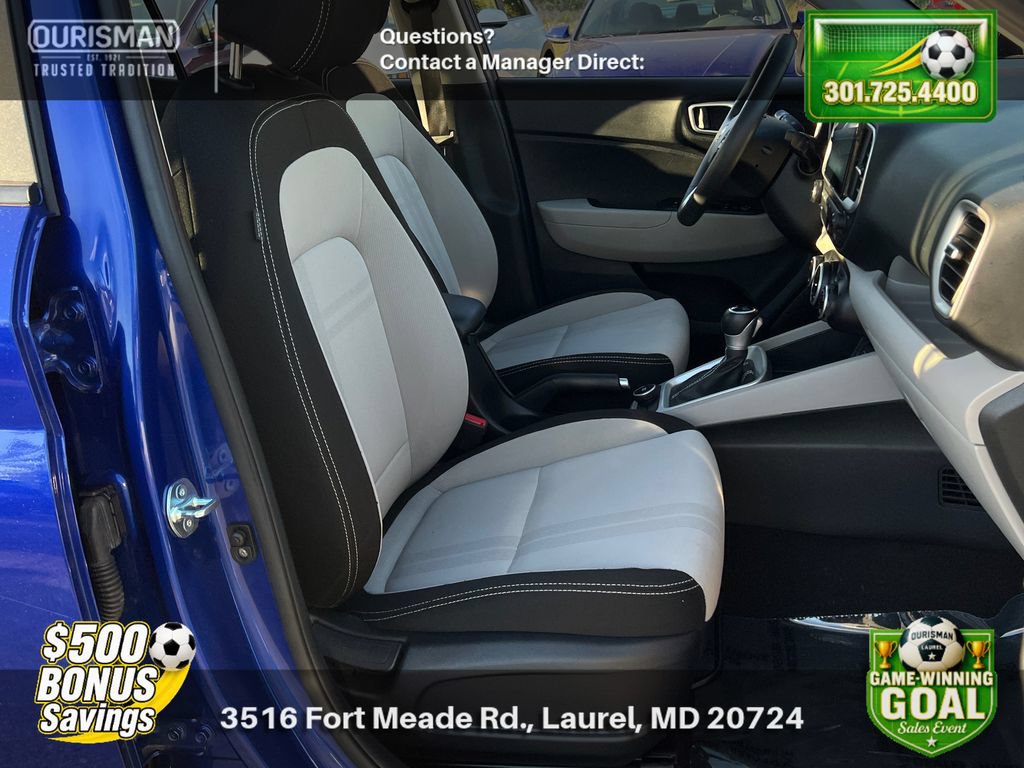 Used 2025 Hyundai Venue SEL FWD image 19