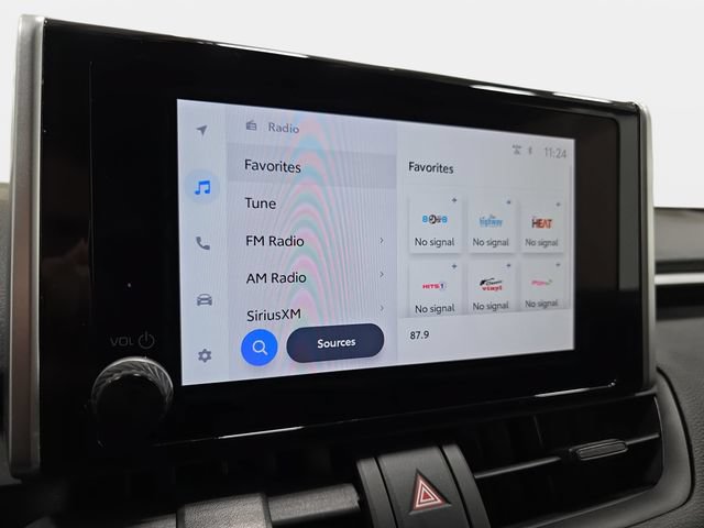 Certified 2025 Toyota RAV4 XLE AWD/4WD image 17