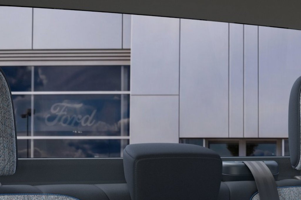 New 2026 Ford Maverick XLT FWD image 28