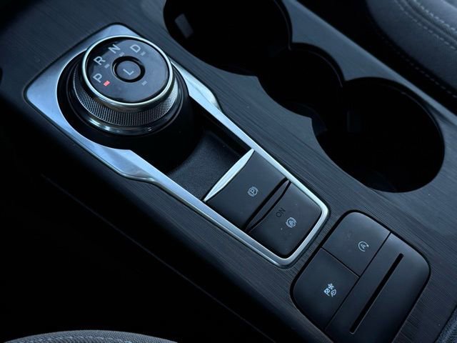 Used 2022 Ford Escape SE w/ Convenience Package image 32