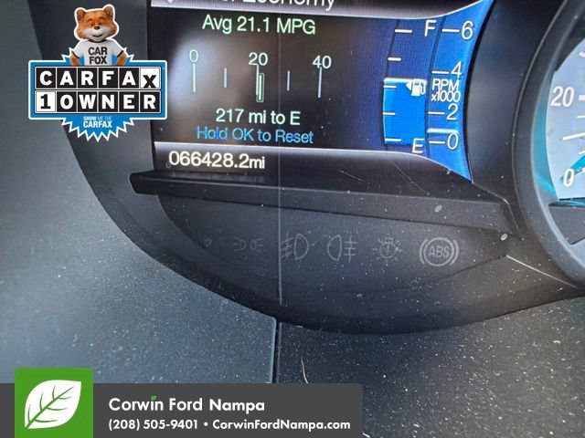 Used 2017 Ford Edge Titanium w/ Class II Trailer Tow Package AWD/4WD image 12