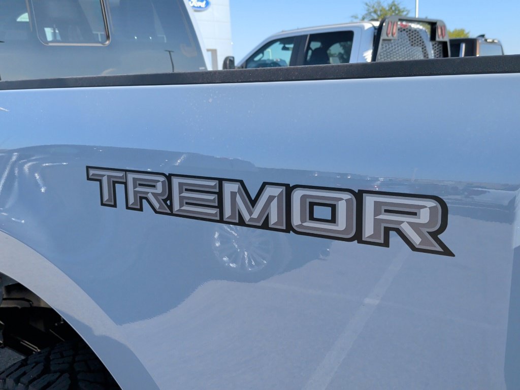 New 2027 Ford F250 Lariat w/ Tremor Off-Road Package AWD/4WD image 47