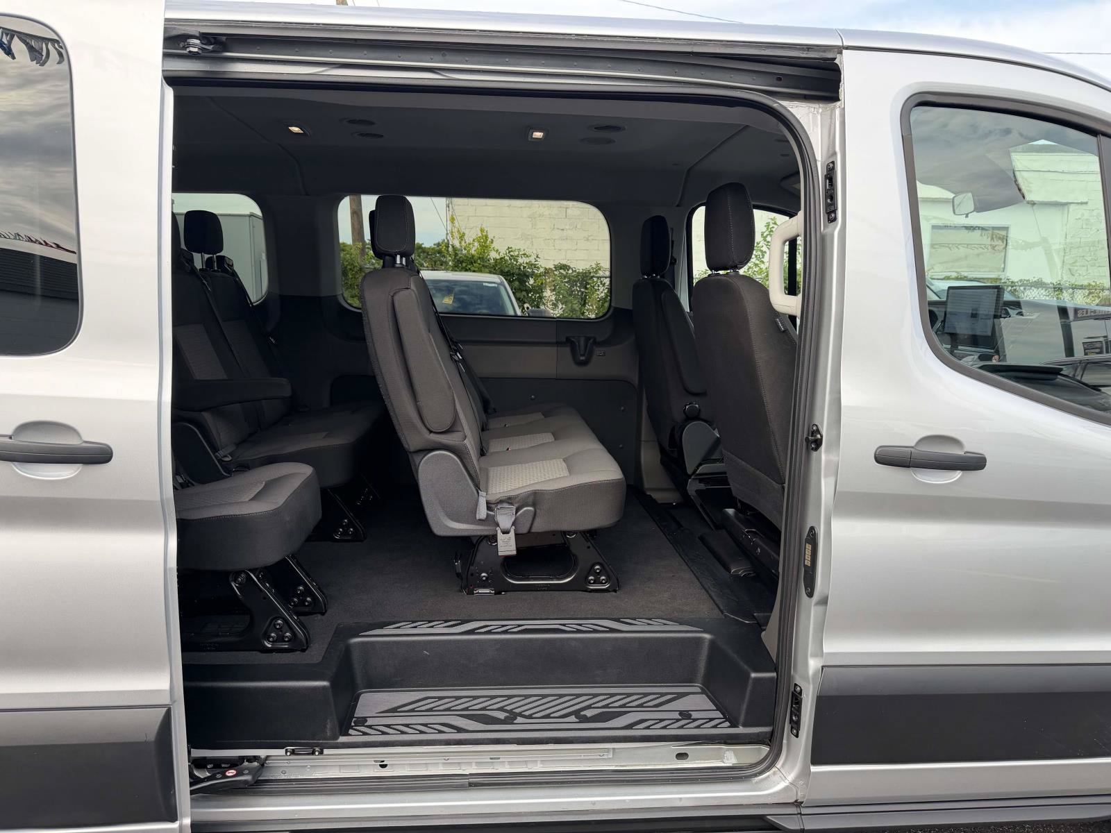 Used 2026 Ford Transit 350 XLT RWD image 19