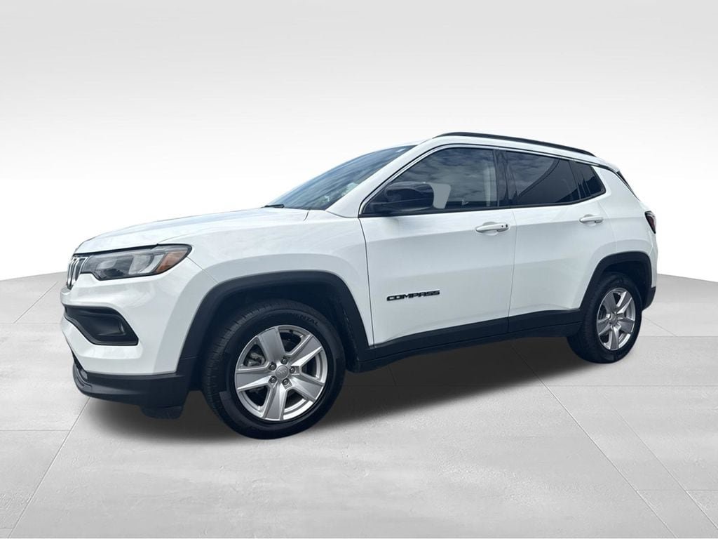 Used 2022 Jeep Compass Latitude FWD image 5