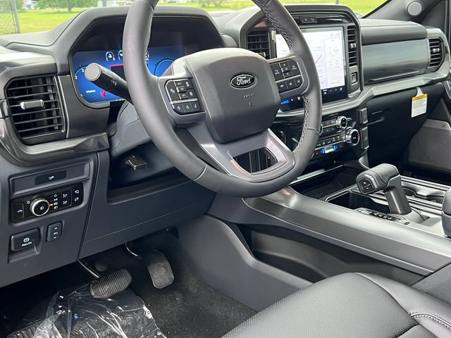 New 2026 Ford F150 Lariat w/ Equipment Group 501A Mid AWD/4WD image 21