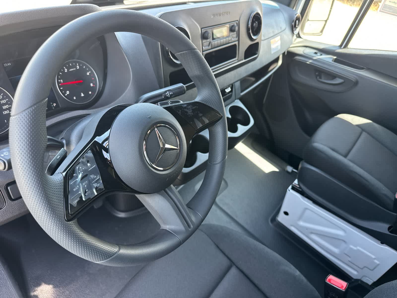 New 2026 Mercedes-Benz Sprinter 2500 image 10
