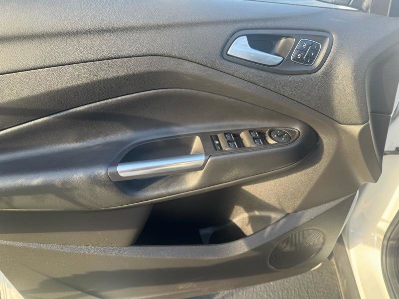 Used 2019 Ford Escape Titanium FWD image 18