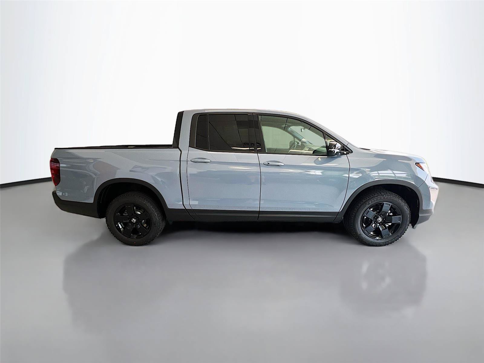 New 2026 Honda Ridgeline Black Edition image 16