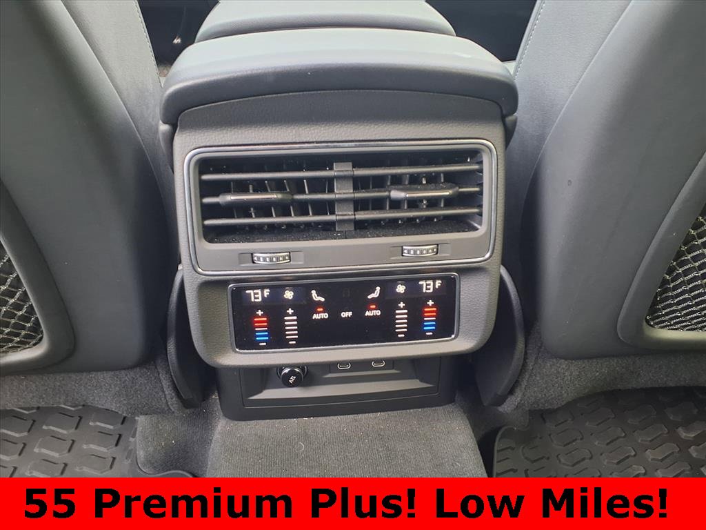Used 2023 Audi Q8 Premium Plus w/ Premium Plus Package image 17