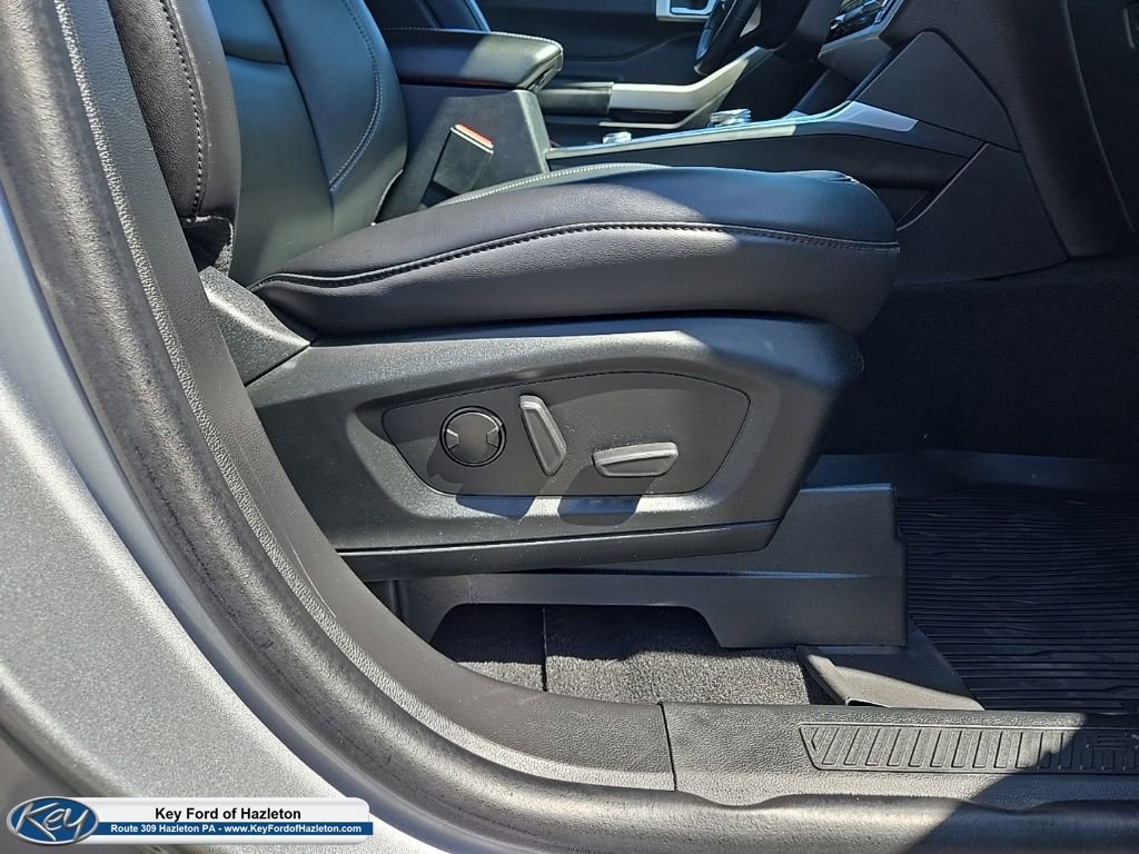 Certified 2023 Ford Explorer XLT w/ Equipment Group 202A image 27