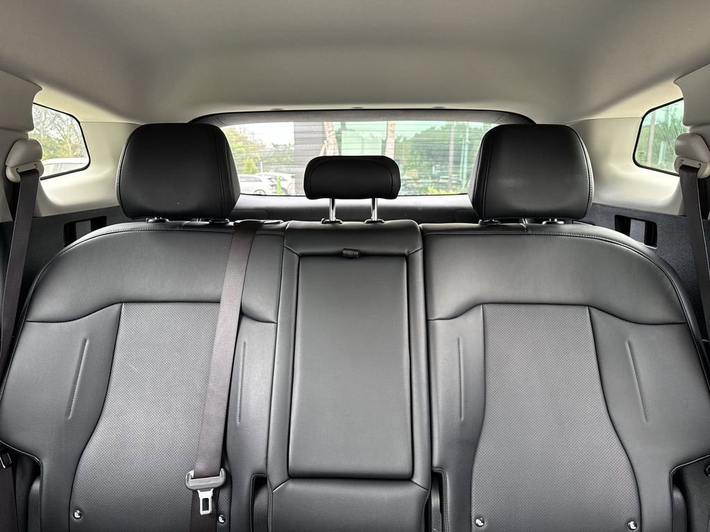 Used 2023 Kia Sportage EX image 19