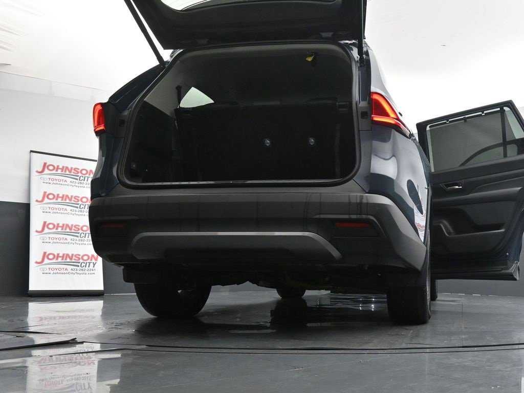 Used 2025 Toyota Grand Highlander AWD Hybrid image 46