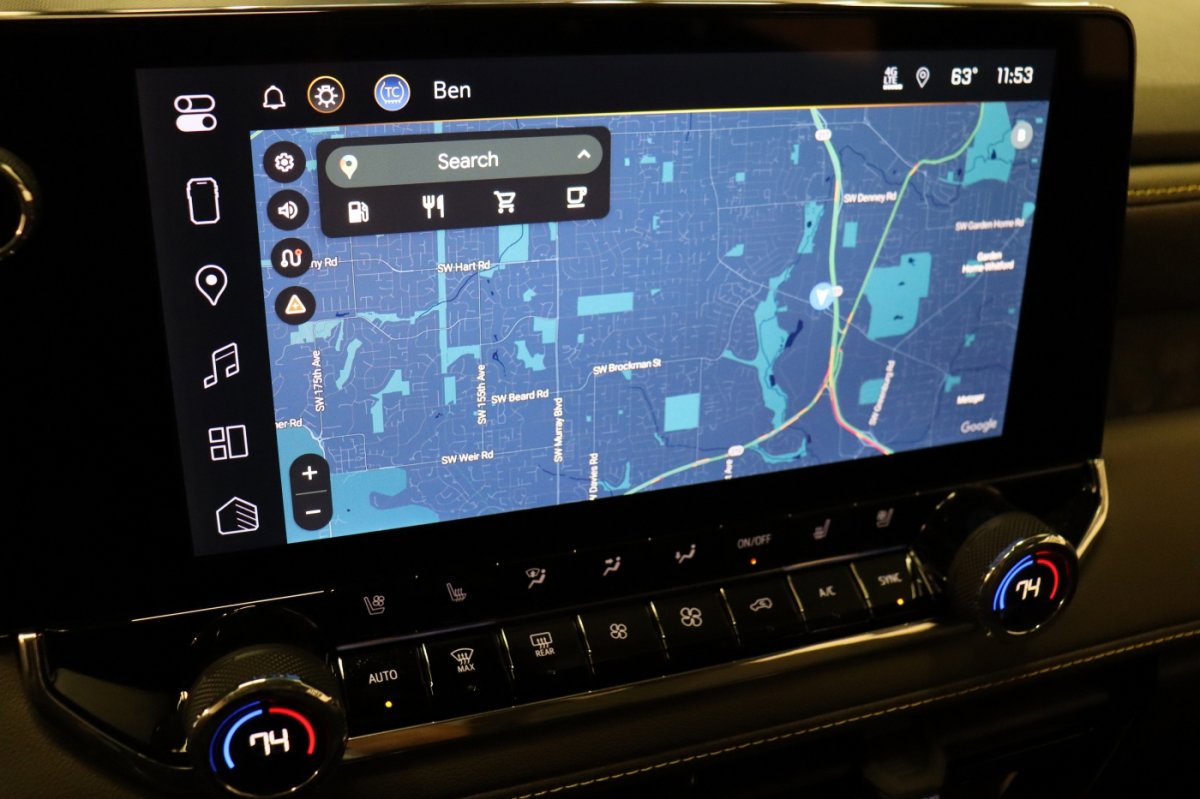 Used 2025 Chevrolet Colorado ZR2 w/ ZR2 Bison Edition image 28