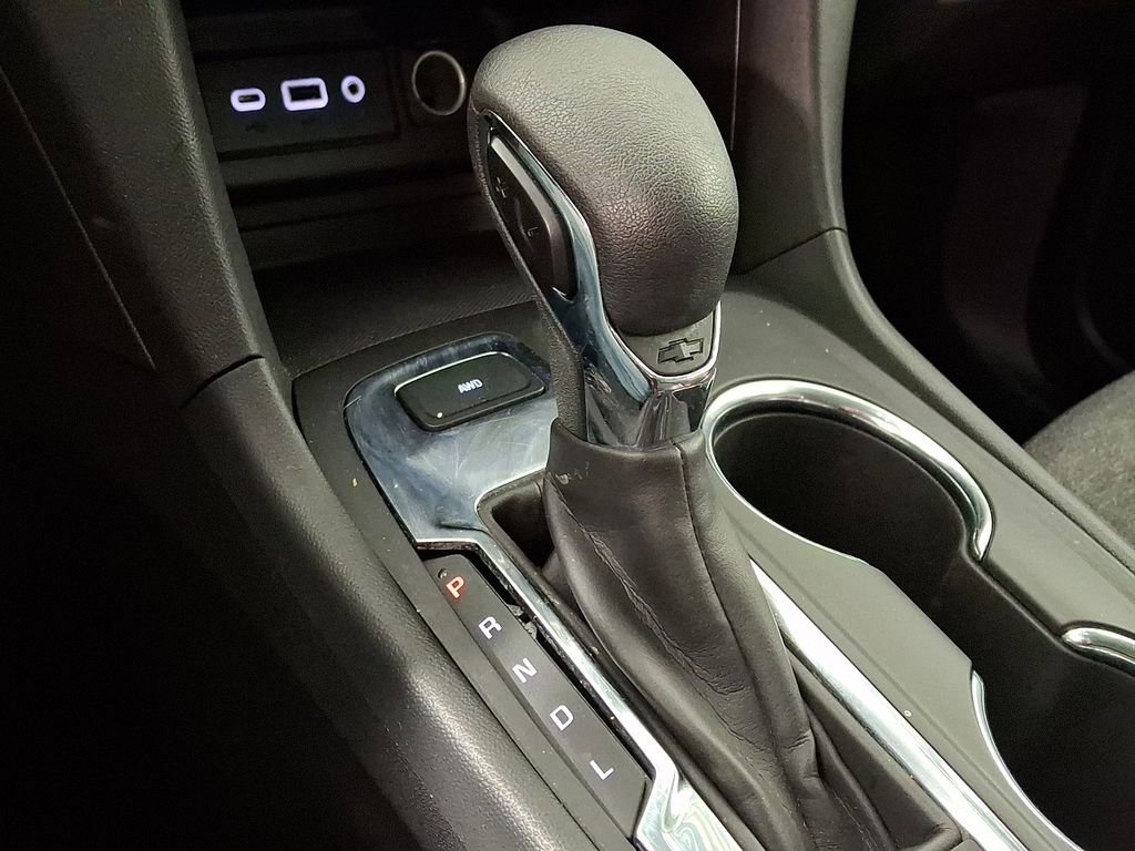 Used 2023 Chevrolet Equinox LT image 16