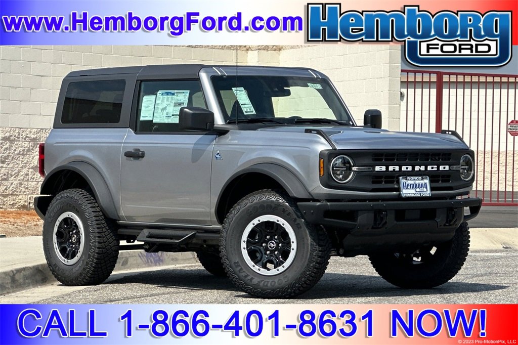 New 2024 Ford Bronco Black Diamond w/ Sasquatch Package
