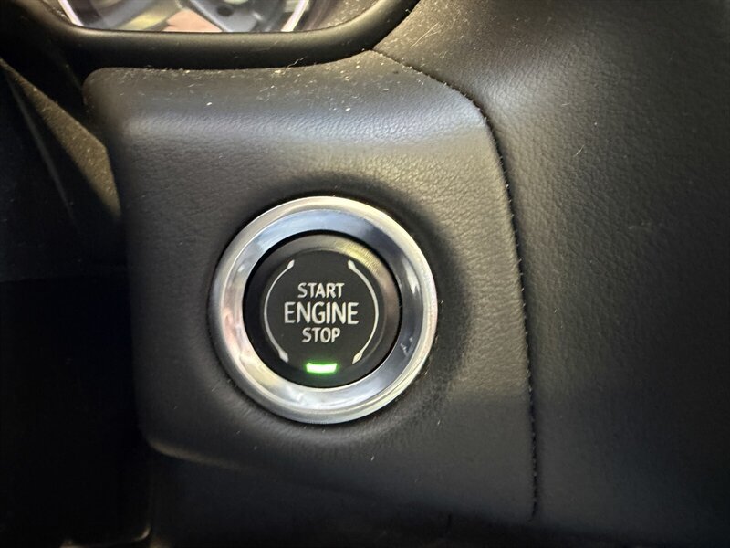 Used 2021 Chevrolet Tahoe LT w/ LT Signature Package AWD/4WD image 27