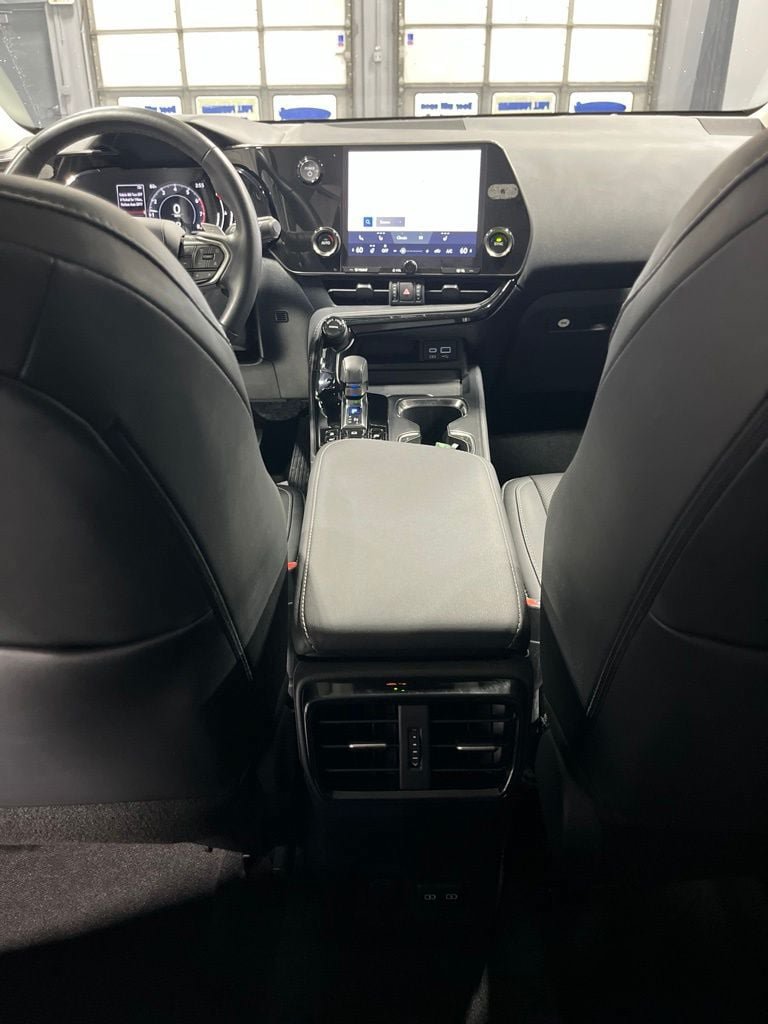 Used 2024 Lexus NX 350h AWD w/ Cold Area Package image 33