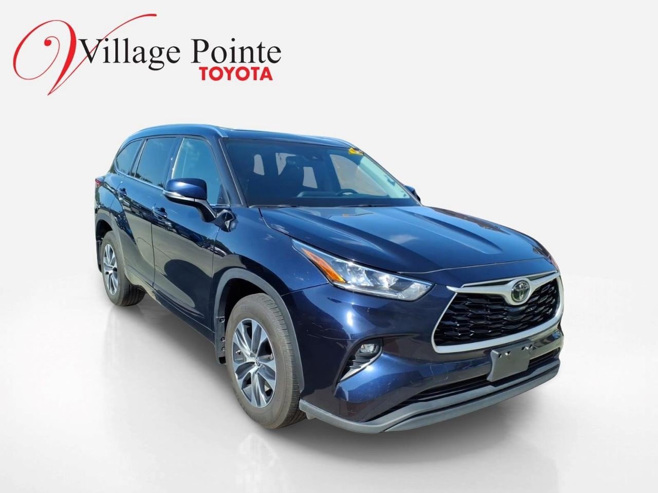 Used 2020 Toyota Highlander XLE w/ Protection Package #3 AWD/4WD image 5