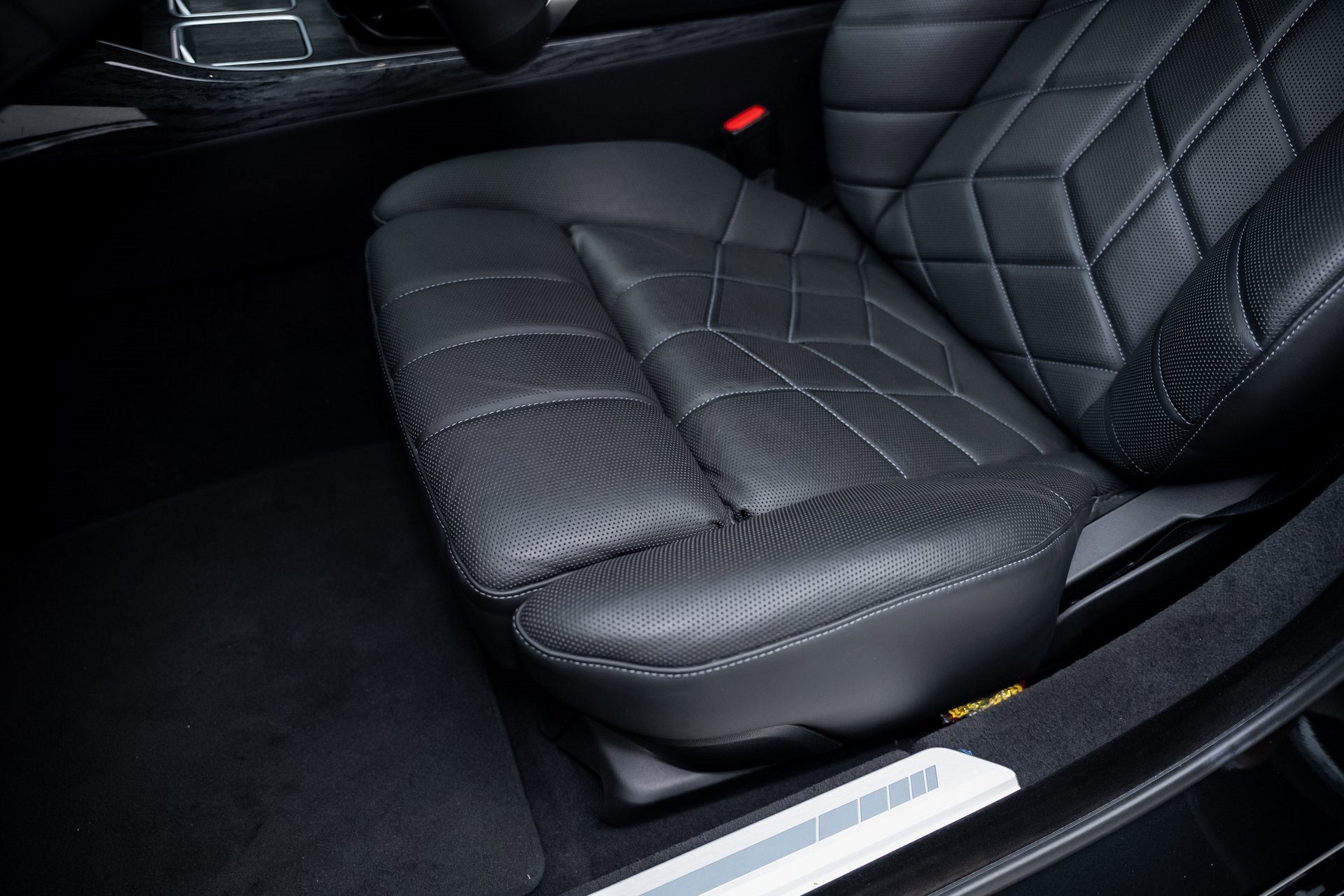 Used 2023 BMW i7 xDrive60 w/ Executive Package 2 image 60