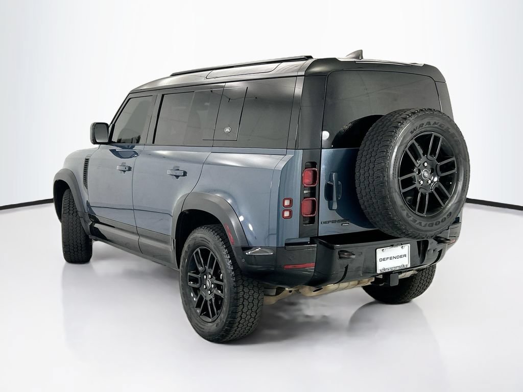 Used 2023 Land Rover Defender 110 X-Dynamic SE AWD/4WD image 7