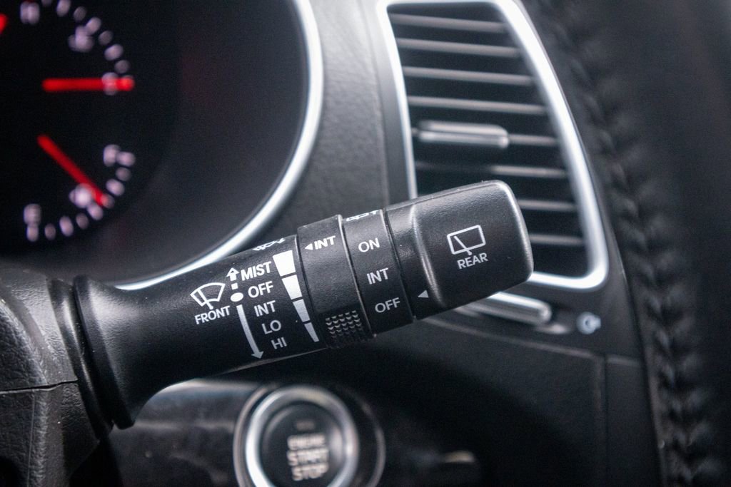 Used 2015 Kia Sorento EX image 16