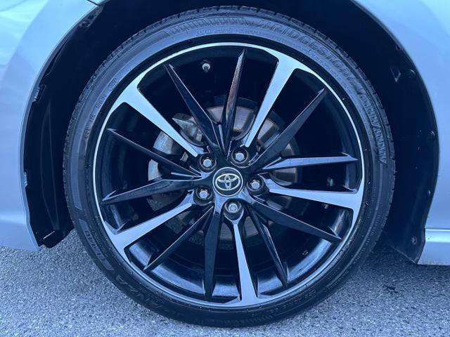 Used 2018 Toyota Camry XSE image 24
