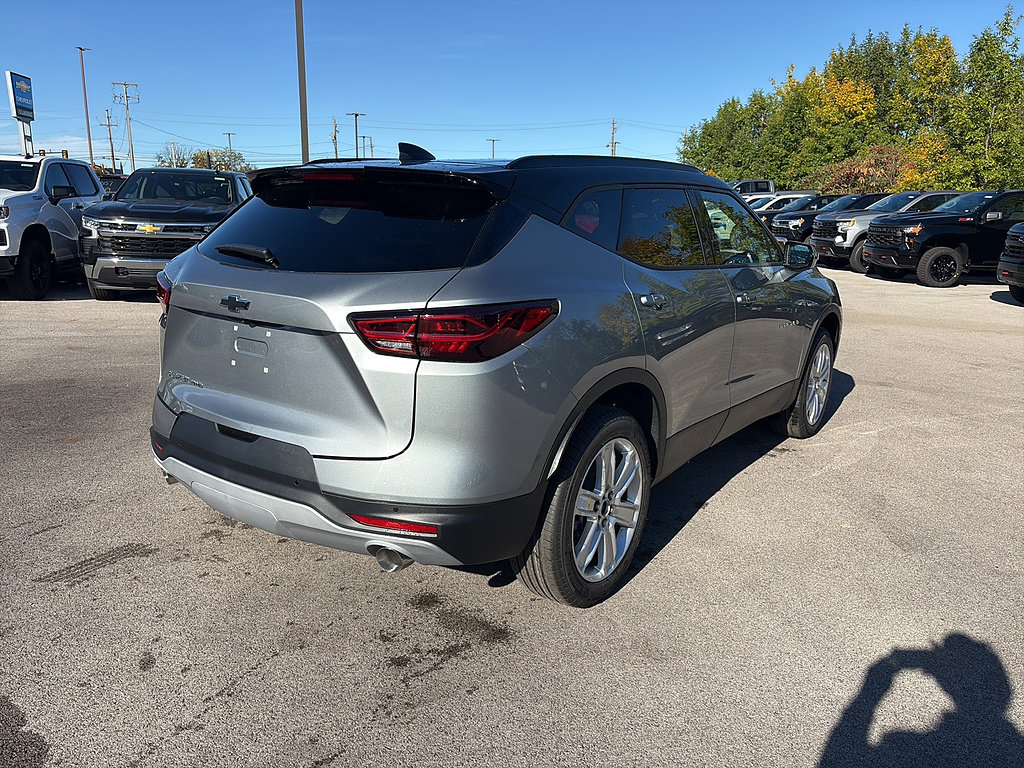 New 2026 Chevrolet Blazer LT AWD/4WD image 5