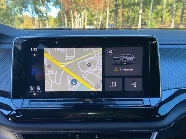 Used 2024 Volkswagen Atlas Cross Sport SEL Premium R-Line image 21